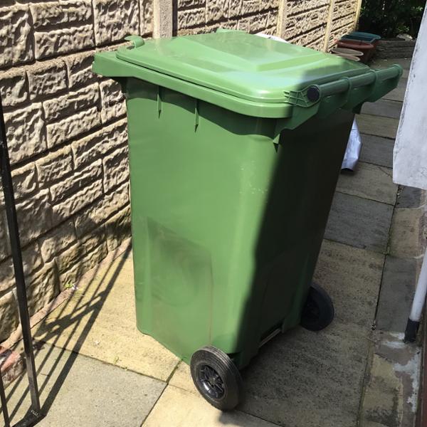 Perfect for Depositing Garden Foliage