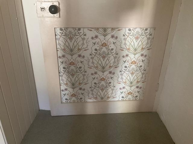 Great service and lovely wallpaper