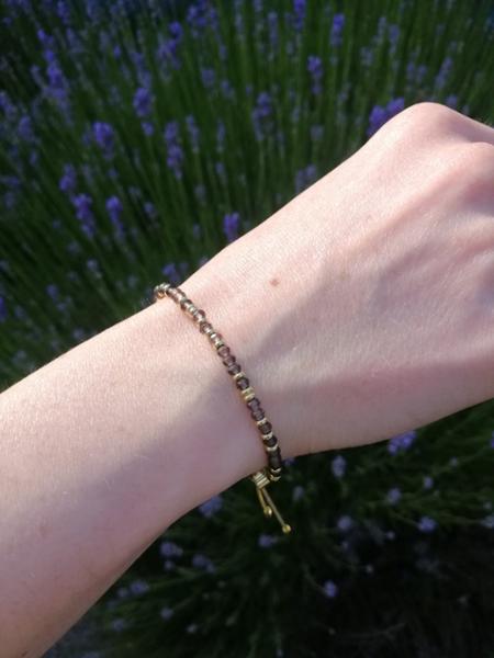I am happy that I came across this web-site. I like buying beautiful things