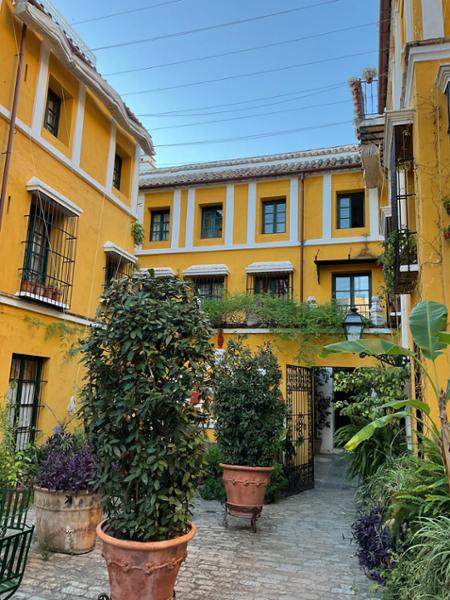 A great tour with door to door luggage service. Great way to see Spain.