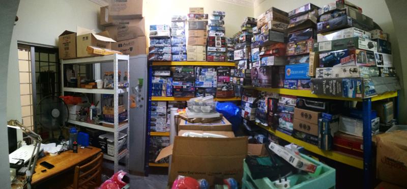 Private Warehouse rocks