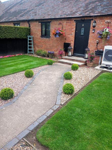 Lawn Magic Double Action Lawn Feed 5 Litre - Richard Jackson Garden