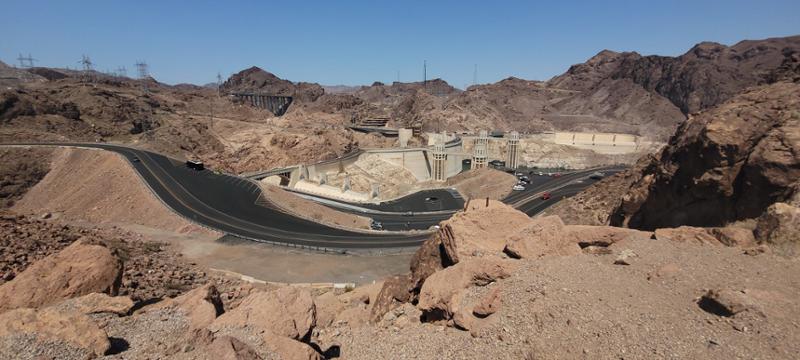 A Dam Good (and HOT!) Time