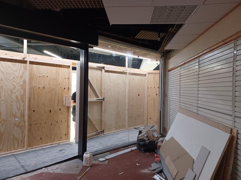 New Security Shutter to Shopfront at the Darwin Shopping Centre