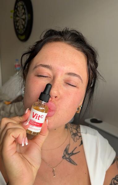 Vitamin C serum