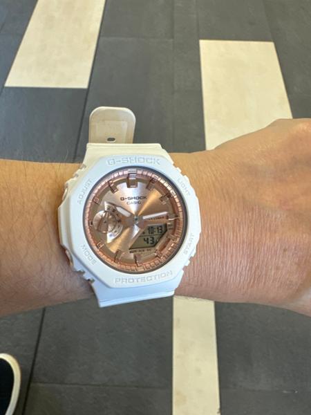 G shock white with rose gold face