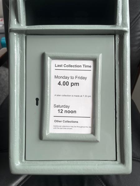 Poor quality post box and poor customer services and after sales support