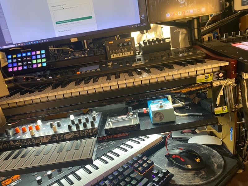 A very capable little effects unit, small but deep.