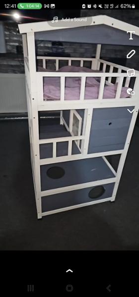 Nice Cat House