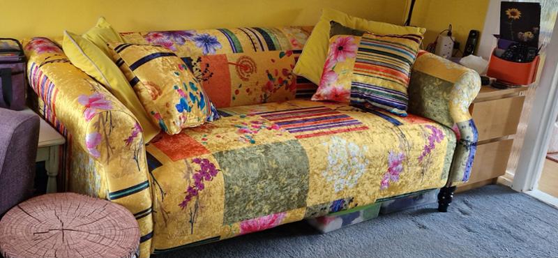 Sunshine sofa