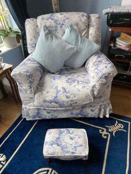 Beautiful chair cover