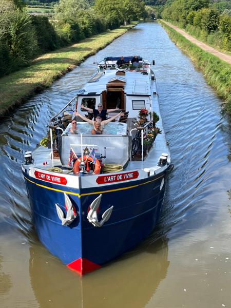Incredible week aboard “L’Art de Vivre”!
