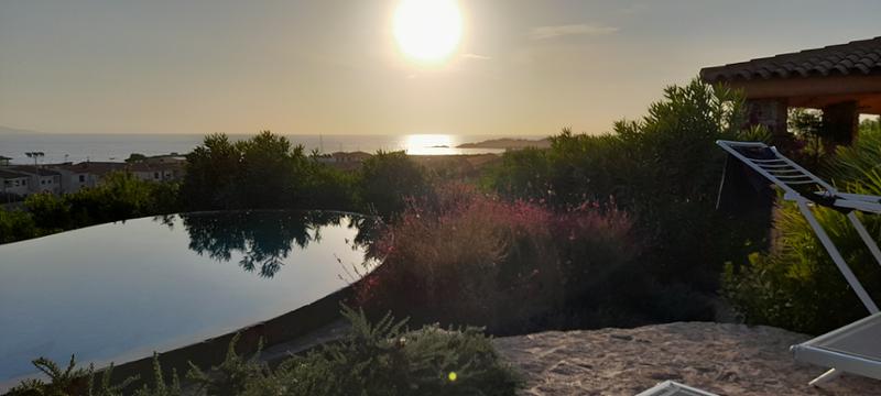 Luxury villa in an excellent location.