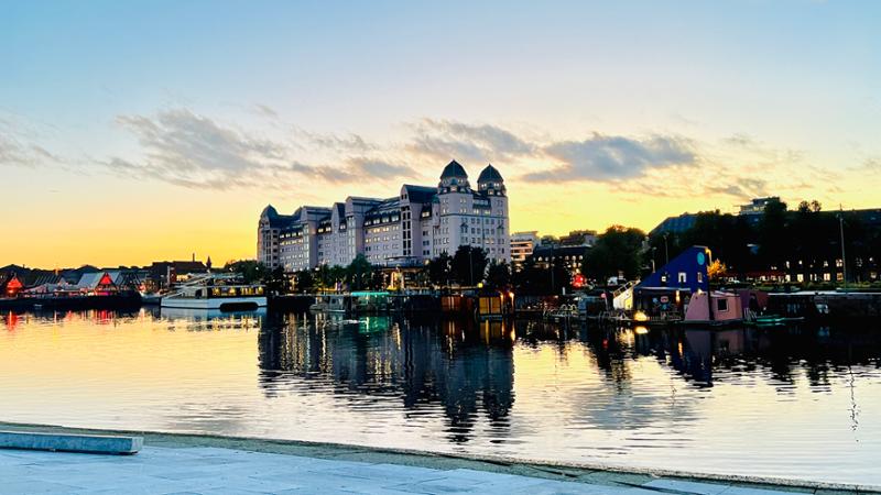 Really great booking and travel experience - fantastic all round