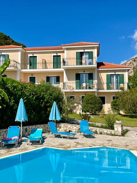 Superb Customer Service and a great holiday