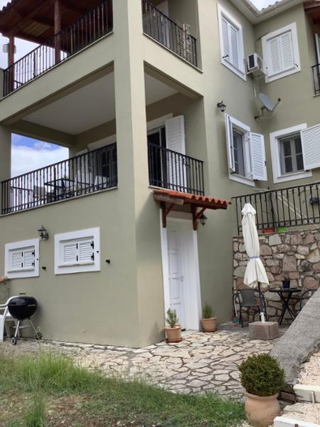 Peaceful and well equipped rural location but only 5 minutes from Stavros