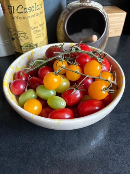 Puglian splatterware bowl