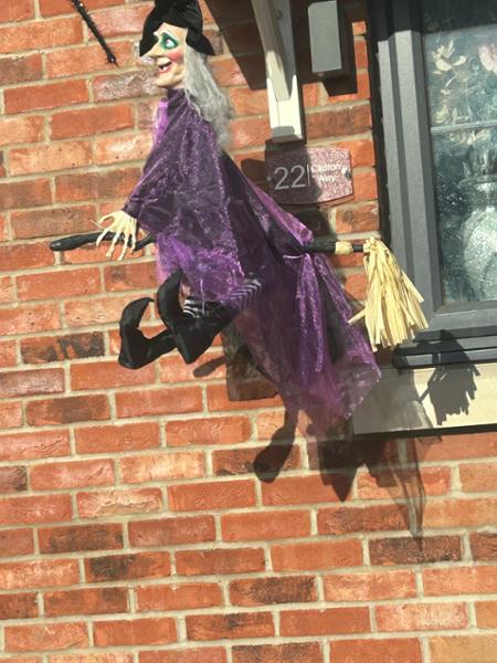 Animated witch Halloween