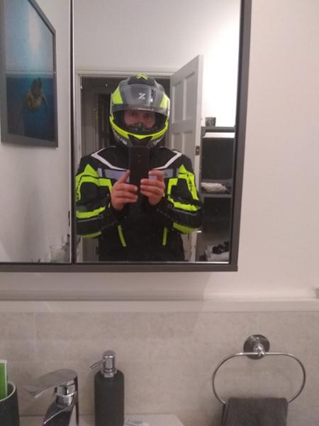 Good helmet