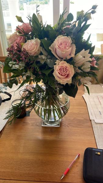 Perfect choice of beautiful flowers for our friend