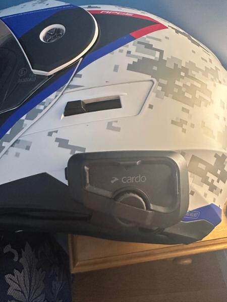 Cardo for helmet
