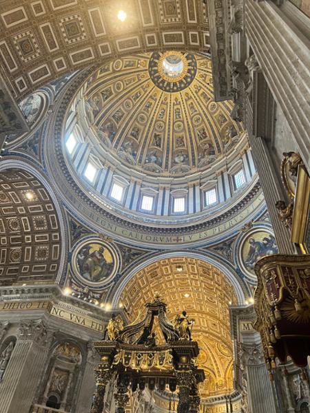 Exciting tour in Vatican museums