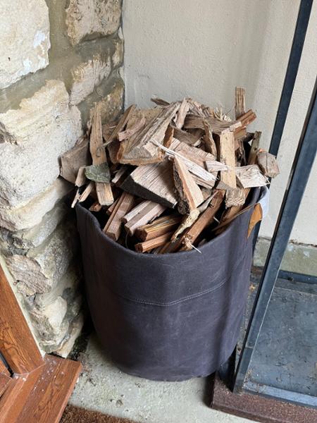 Brilliant wax bag for wood