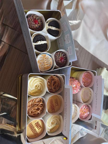 Happy Anniversary Cupcakes | Box of 6 | Next Day Uk Delivery