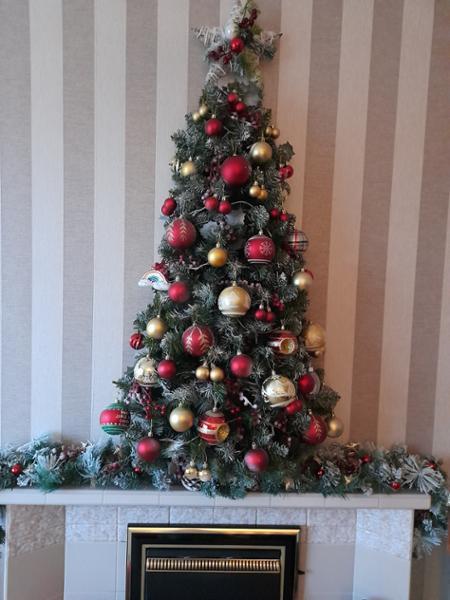 Wall tree