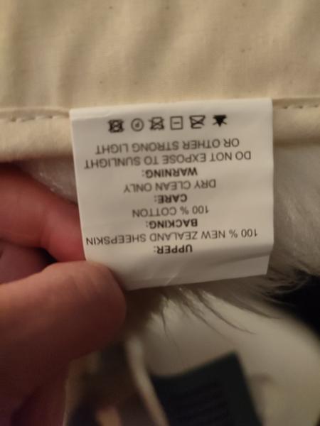 Sehr schön und weich , Top Qualität, perfekt verarbeitet!