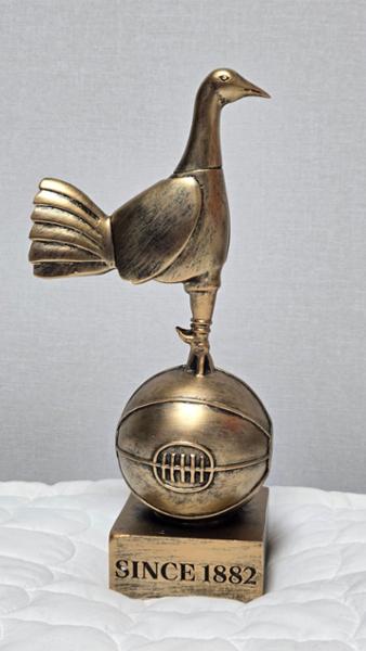 Spurs Retro Cockerel Statue | Tottenham Hotspur