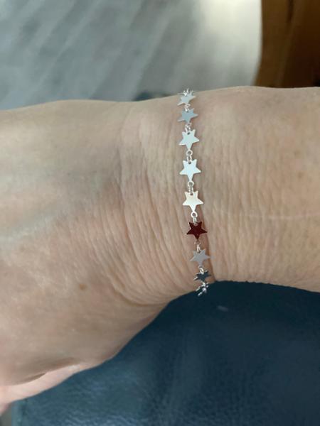 Sparkly star bracelet