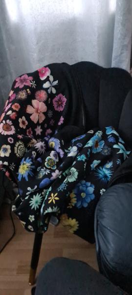 Beautiful luxurious Throw