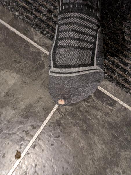 Very disappointed - Sock tore at the toe after only one run