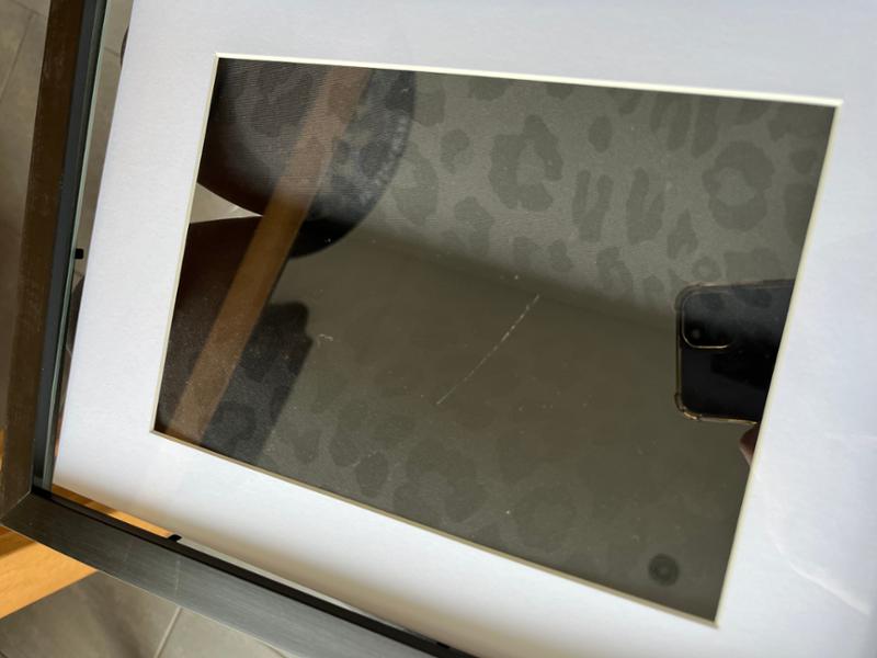 Scratched frame - not resolved