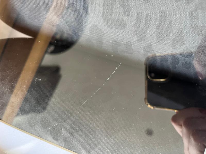 Scratched frame - not resolved