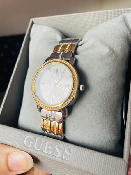 Nice & elegant watch.