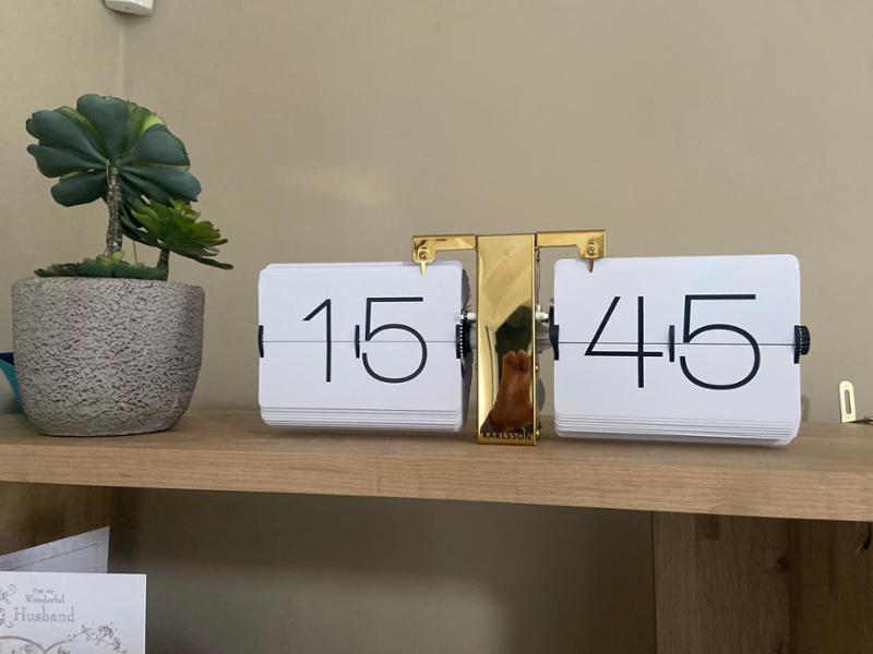 Karlsson Flip Clock Minimal - Brass