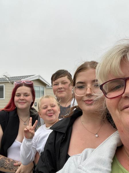 Five star caravan , great place to spend time with loved ones including you