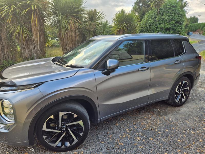 Outstanding Service - thanks Emma!