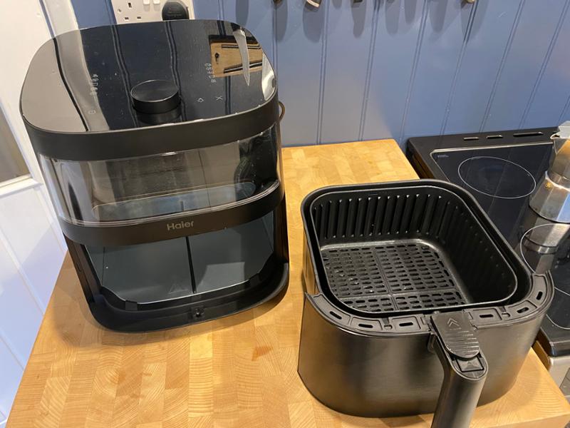 Haier I-Master Series 5 Multi-Air Fryer XXL 7L with Window & Accessories - Retail Exclusive