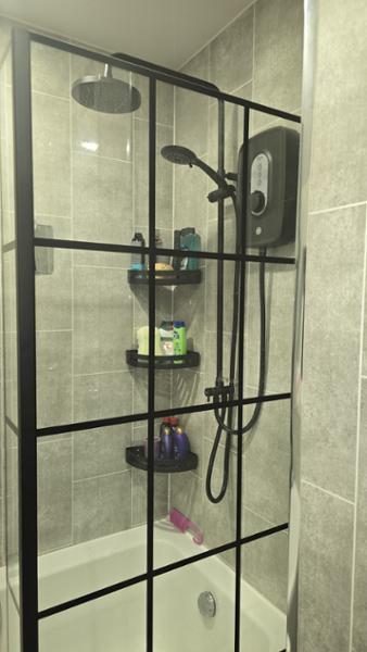 Electric Shower - Danzi DuElec 9.5kW Black Shower