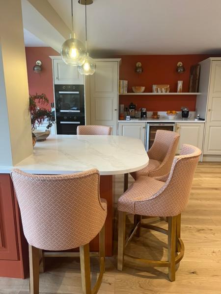 Milano Barstools Excellent