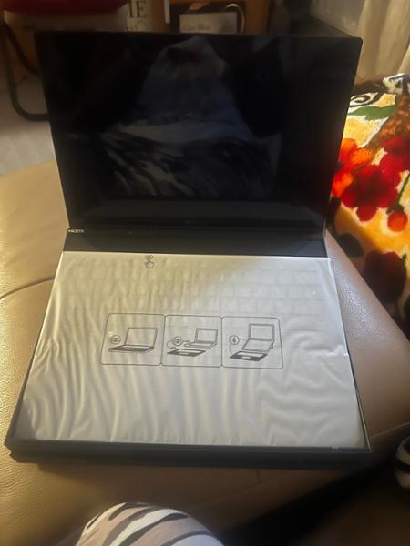 My new Divinity ASUSduo ZenBook 2TB-fantastic computer with great graphics