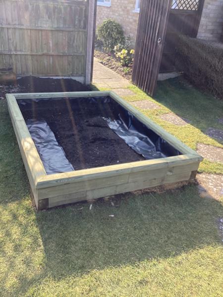 Raised bed standards, raised