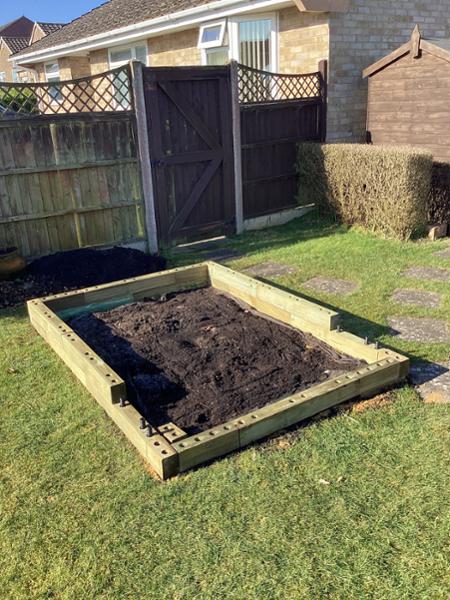 Raised bed standards, raised