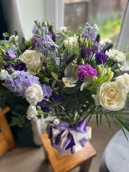 Stunning bouquet very promptly delivered