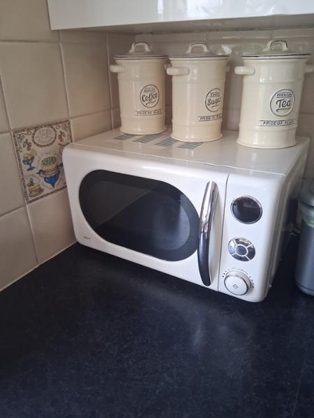 Microwave
