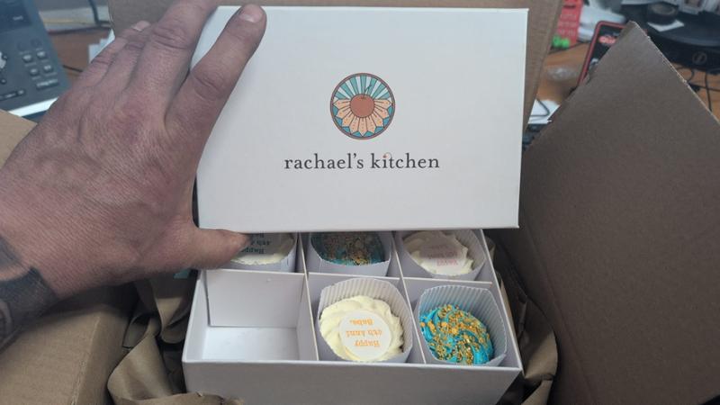 Personalised Cupcakes | Box of 6 | Add Any Personal Message | Next Day UK Delivery