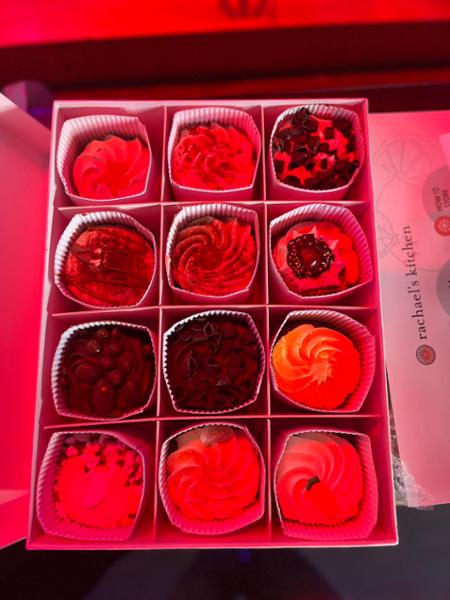 Ordering good cakes made easy